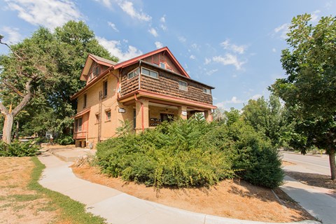 1501 Broadway Street Unit 7 Exterior